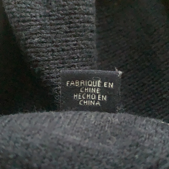 Tommy Hilfiger Navy Blue Sweater Ladies Size Medium V Neck / Collar - Picture 3 of 8